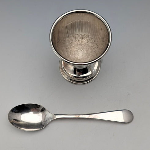 英国ヴィンテージ シルバープレート製 うさぎ土台 エッグスタンドセット 箱入り Seba